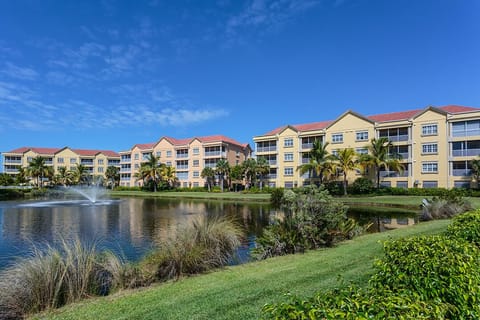 Condo (3 Bedrooms) | Property amenity