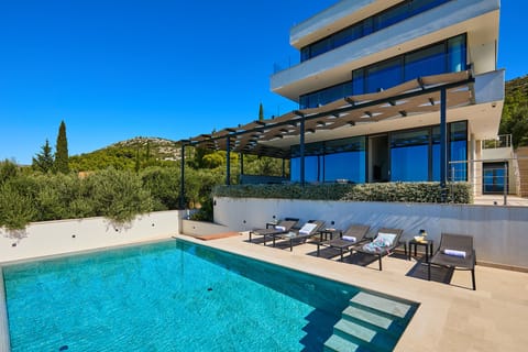 Property building and private swimming pool