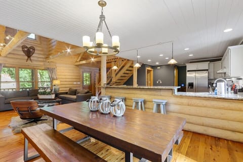 Open concept kitchen and dining area with island seating