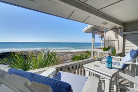Master Bedroom Balcony
