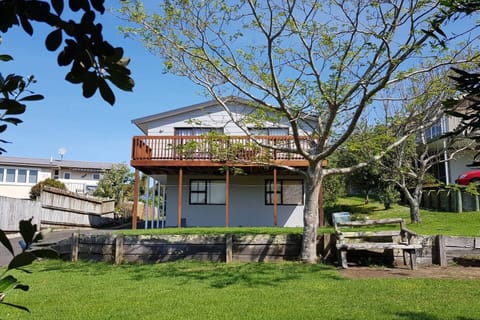 Whiritoa Beach House - well back from the road providing privacy and space