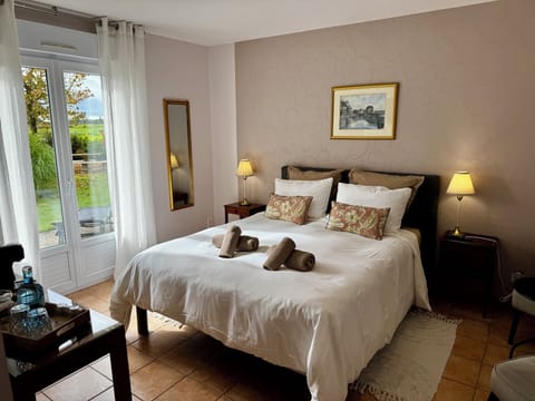 Standard Double Room | Blackout drapes, soundproofing, free WiFi, bed sheets