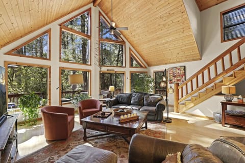 Spacious bright living room