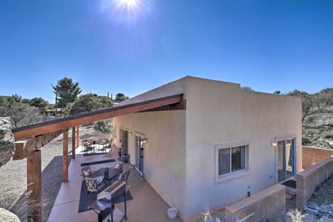 Oracle Vacation Rental | 3BR | 2BA | Step-Free Access | 1,150 Sq Ft