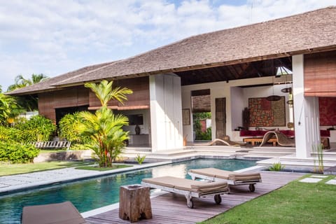 Villa (4 Bedrooms) | Property amenity