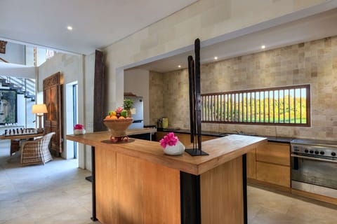 Villa (5 Bedrooms) | Property amenity