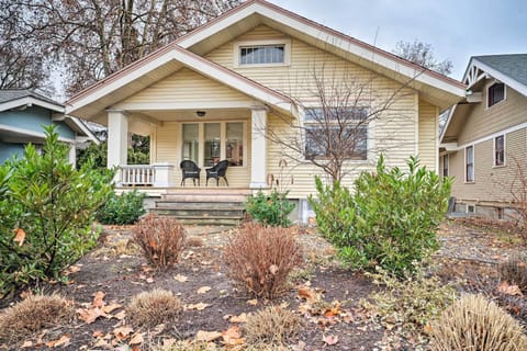 Walla Walla Vacation Rental | 5BR | 2BA | 2,200 Sq Ft | Stairs Required
