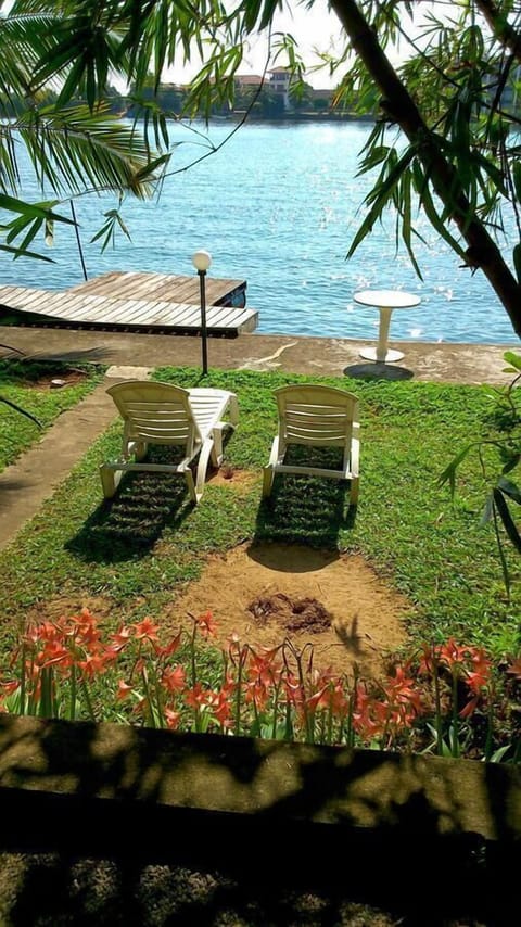 Sundeck