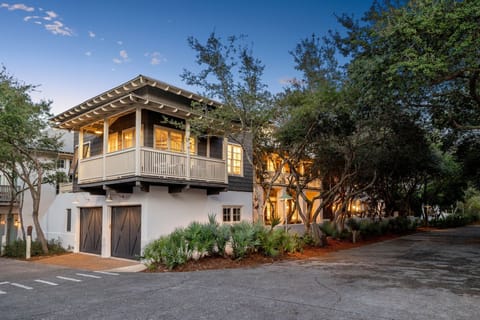 Welcome to 'Stairway to Heaven Carriage'!