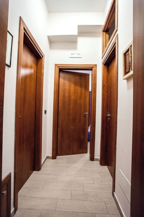 Apartment, 2 Bedrooms | Interior
