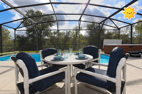 Very private pool area.