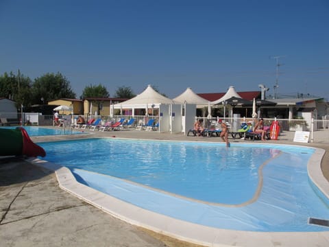 Swimming Pool, Recreation, Leisure, Resort, Outdoor Furniture, Fun, Vacation, Shade, Resort Town