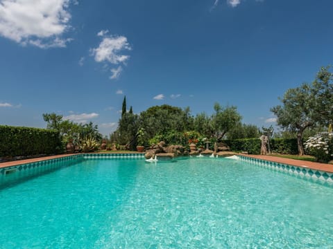 Water, Cloud, Sky, Plant, Swimming Pool, Property, Azure, Tree, Body Of Water, Leisure