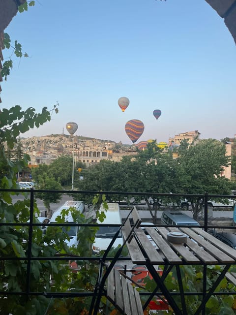 Standard Double or Twin Room with Balcony | Free WiFi, bed sheets