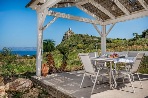 Apartment, 1 Bedroom, Smoking, Balcony | Terrace/patio