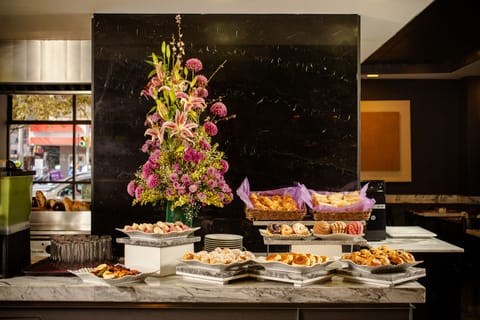 Daily buffet breakfast for a fee