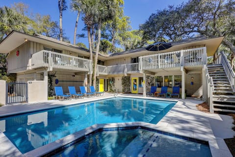 11 Spotted Sandpiper - Private Pool Deck Area