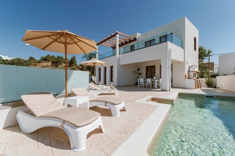 pool area
