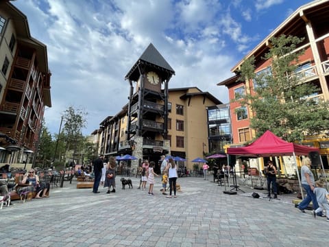 Live music and festivals in the summer 