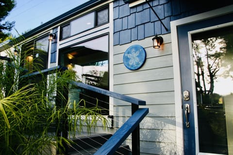 Many windows for natural light