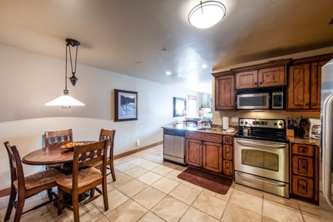 Jupiter Inn 17-Park City Resort Lodging