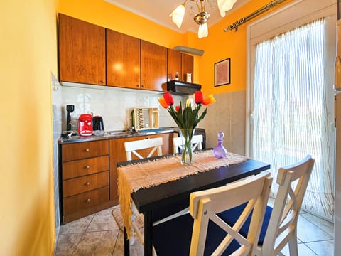 Luxury Apartment | Living area | Flat-screen TV