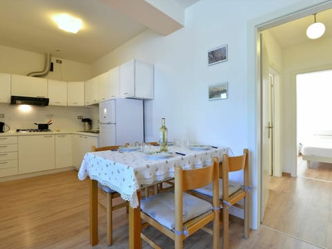 Room, Furniture, Property, Floor, Interior Design, Building, Ceiling, Yellow, Table, House