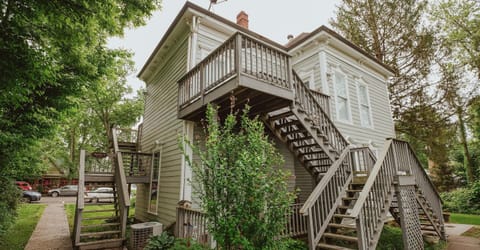 Second floor balcony
