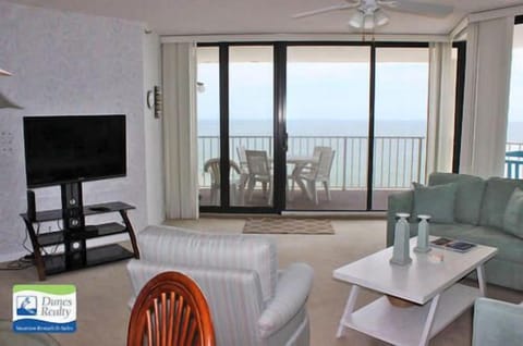 Ocean Views & Balcony Access