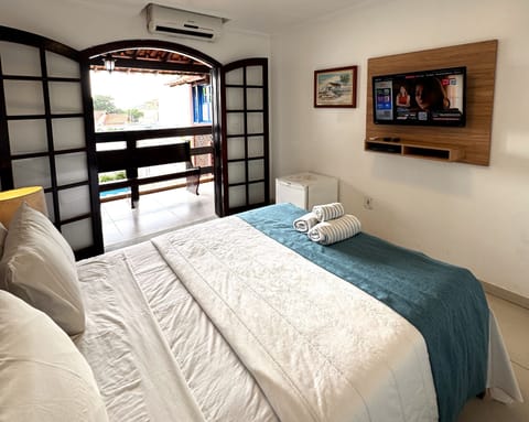 Standard Double or Twin Room, 1 Queen Bed, Air conditioning | Iron/ironing board, bed sheets