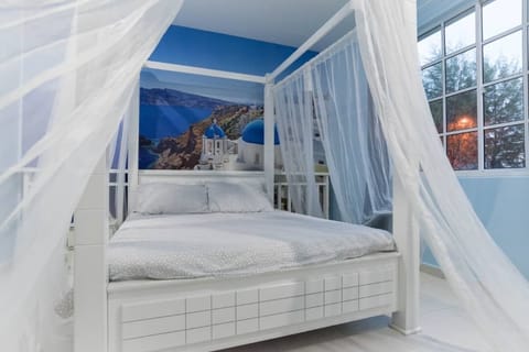 Classic House, 3 Bedrooms | 3 bedrooms, in-room safe, iron/ironing board, free WiFi