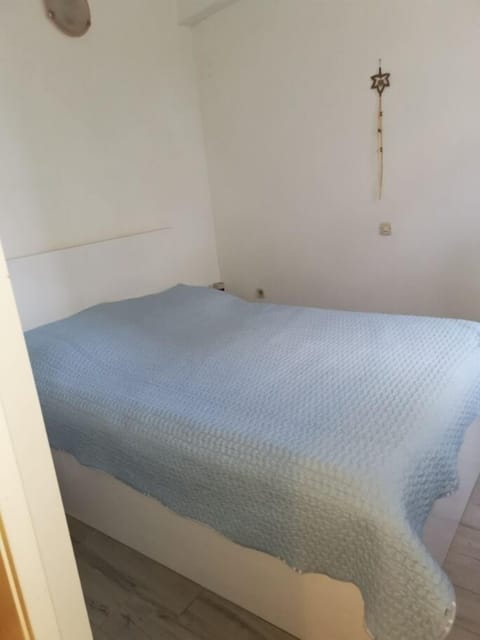 Apartment, 1 Bedroom | 1 bedroom, free WiFi, bed sheets