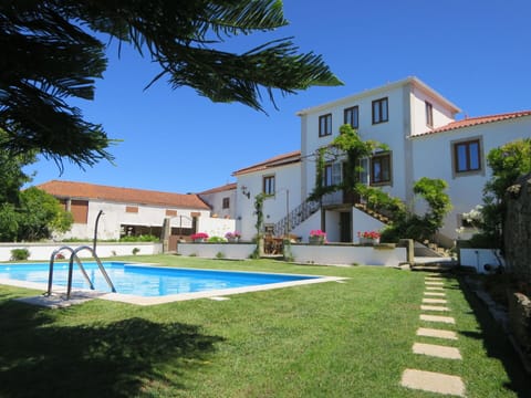 Sky, Plant, Water, Building, Property, Window, House, Tree, Architecture, Swimming Pool