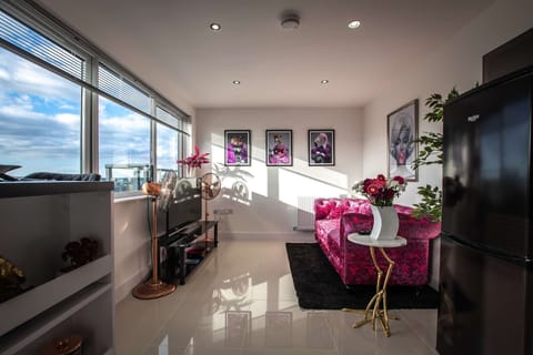 The Queens Living Room