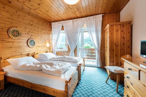 Double or Twin Room | In-room safe, free WiFi, bed sheets