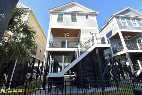 Welcome to Just Beachin'!