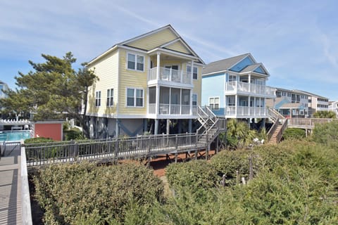 Welcome to Portofino II 315B!