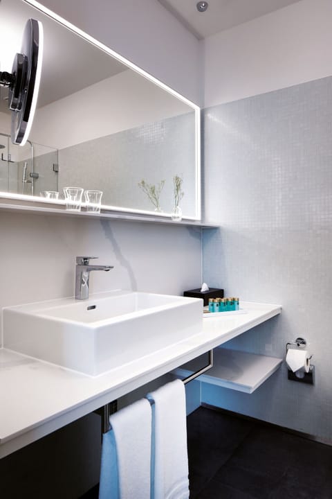 Double Room (Bijou) | Hypo-allergenic bedding, minibar, in-room safe, individually decorated