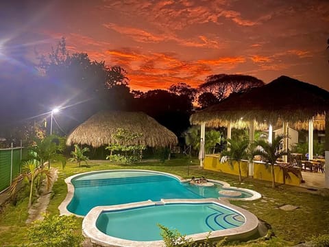 Indoor/outdoor pool