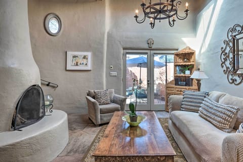 Santa Fe Vacation Rental | 2BR | 1BA | 980 Sq Ft | Stairs Required