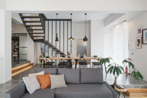 Higawa | 4 bedrooms, desk, iron/ironing board, WiFi (free)
