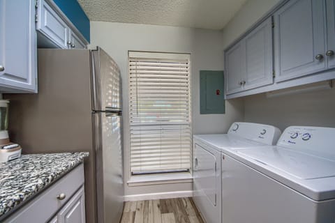 Kitchen area with Washer and Dryer!