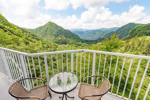 Private Vacation Home | Terrace/patio