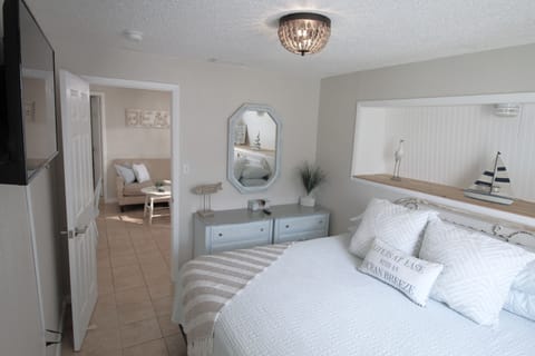 King Bedroom w/ Roku TV