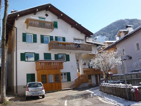 Wall, Window, Balcony, Mountain Village
