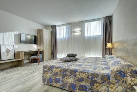 double bedroom