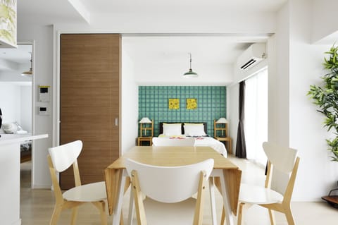 Apartment | Living area | TV