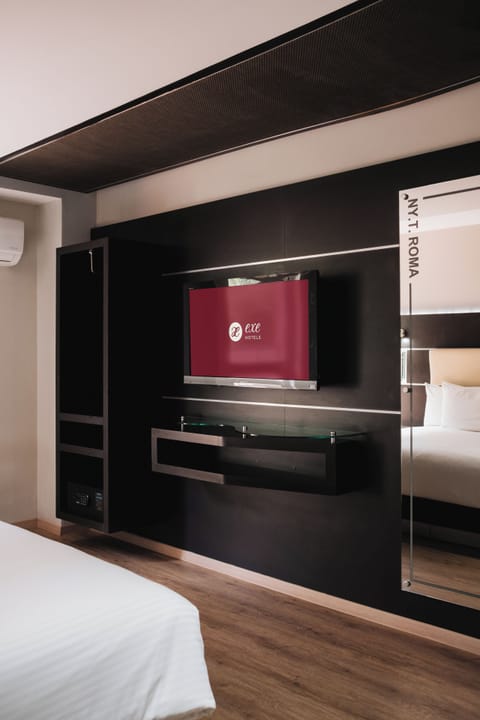 Soundproofing, iron/ironing board, free WiFi, bed sheets