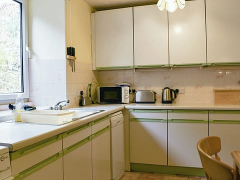 Well equipped kitchen/ dining area | Thurston View, Coniston