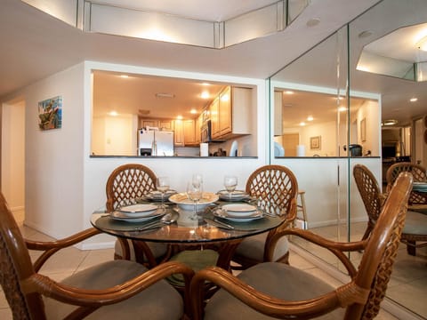 Dining Room towards the Kitchen